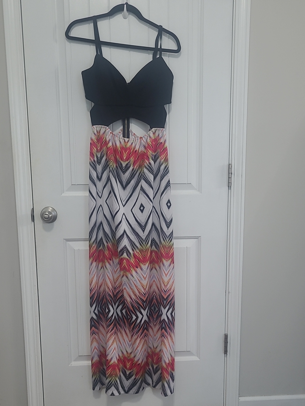 2B Bebe Black Top Maxi Dress with Multicolor Chevron Print